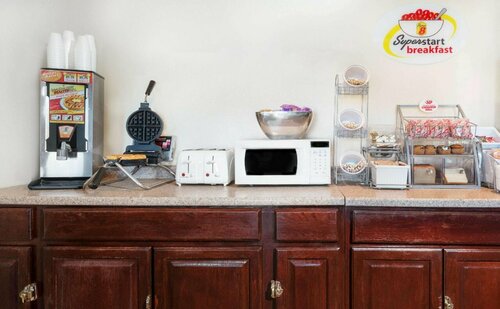 Super 8 by Wyndham Clayton, Book Hotel Clayton New Mexico