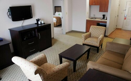 La Quinta Inn & Suites - Orange, Book Hotel Hoteller i Houston med pool, Swimmingpool
