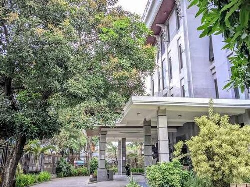 Bali Paradise City Hotel, Забронировать Отель Отели Denpasar Municipality с бассейном, Бассейн