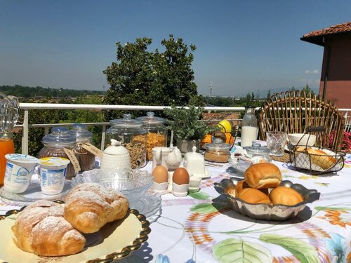 Villa House and Garden B&B, Prenota Bed & breakfast Montichiari Lombardia