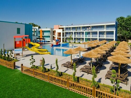 Blue Lagoon Resort, Rezervovat Lázně / Resort Lampi South Aegean