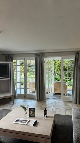 Le Franschhoek Hotel & Spa by Dream Resorts, Забронировать Отель Отели Кейптауна с парковкой, Парковка