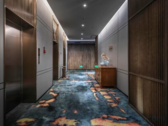 Meixu Huweiguan Hotel Shanghai Jiading New Town