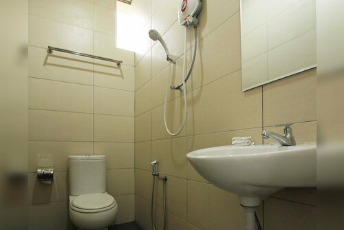 Max Inn Suite Hotel, Book Hotel Parit Raja Johor