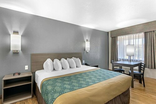 Days Inn by Wyndham Socorro, Забронировать Отель Отели Нью-Мексико с бассейном, Бассейн
