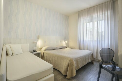 Hotel Lupori, Забронировать Отель Отели и гостиницы Версилия, Отель