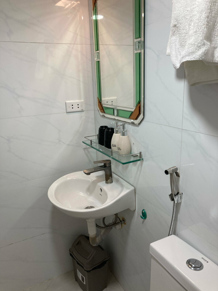 Eco Nest Hotel & Apartment