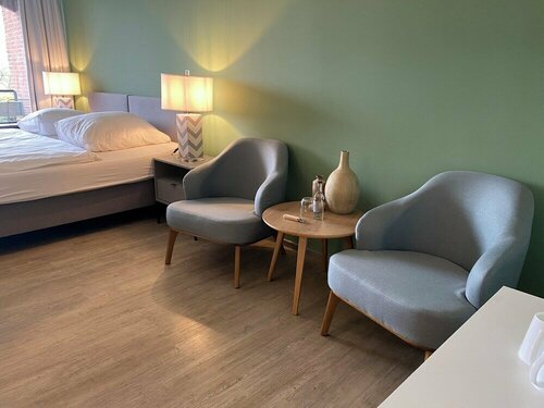 Das Hotel Ostseeblick, Забронировать Отель Отели Ploen с парковкой, Парковка