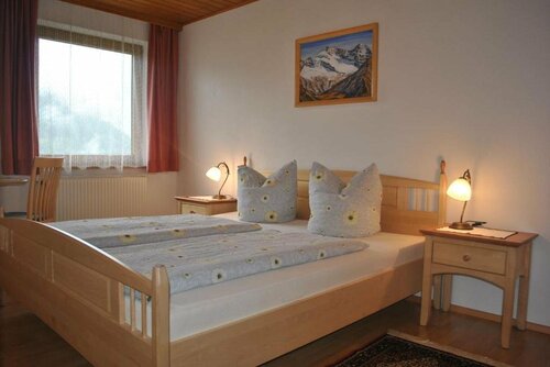 Alpengasthof Eppensteiner, Prenota Affittacamere Hotel a Tirolo con parcheggio, Parcheggio