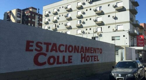 Colle Tourist Hotel, Rezervați Hotel Hoteluri în Santa Catarina cu parcare, Parcare