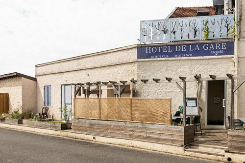 Hôtel de la Gare, Забронировать Отель Латрен Entre-Deux-Mers