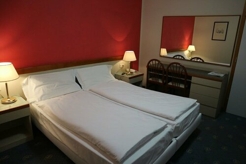 Hotel Bristol, Забронировать Отель Рива-дель-Гарда Alto Garda e Ledro