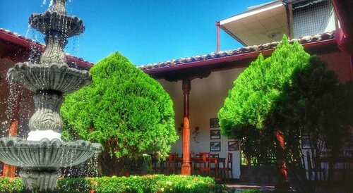 Guest House Los Corredores del Castillo, Забронировать Гостевой дом Отели в центре Гранады, в центре, Завтраки