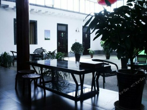 Shoufu Express Hotel, Prenota Hotel Hotel a Heilongjiang con parcheggio, Parcheggio