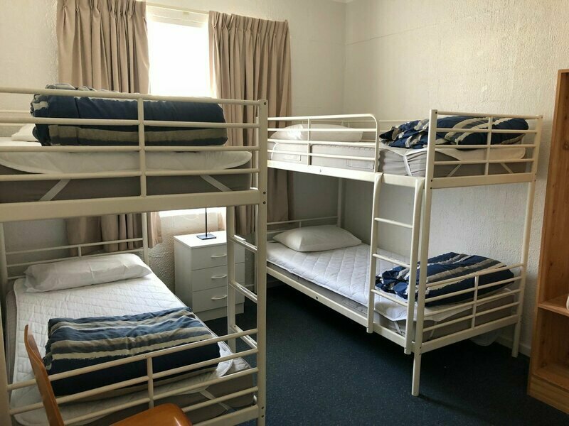 Victor Harbor Holiday & Cabin Park