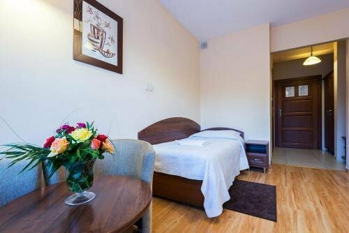 Hotel Victoria, Забронировать Отель Олькуш Kraków-Częstochowa Upland