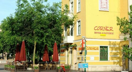 Corner Hotel and Cafe, Reservar Hotel Dunaujvaros Fejer