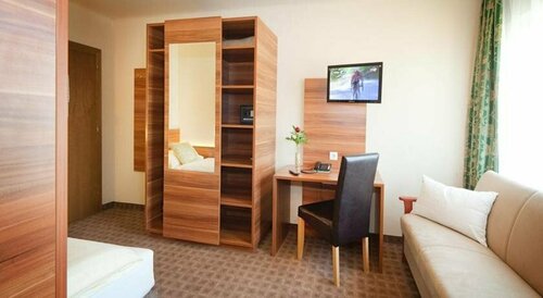 Hotel Astoria, Забронировать Отель  