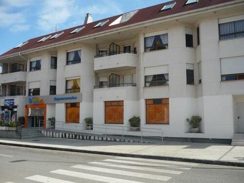 Apartamentos de la Hoz, Забронировать Апартаменты/квартира Отели Арнуэро с парковкой, Парковка