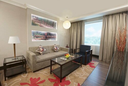 Hilton Garden Inn New Delhi/Saket, Забронировать Отель Отели Нью-Дели с бассейном, Бассейн