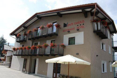 Monte Emilius, Buchen Sie Hotel Charvensod Pila