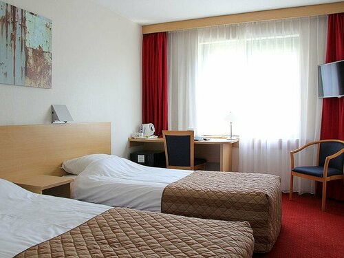 Bastion Hotel Leiden Voorschoten, Reserva ahora Hotel Hoteles en Holanda Meridional con aparcamiento, Aparcamiento