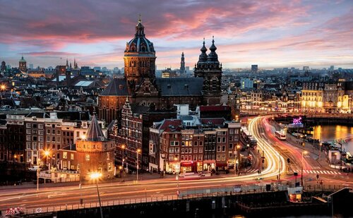DoubleTree by Hilton Hotel Amsterdam Centraal Station, Rezervovat Hotel Amsterdam centrum 