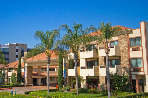 Tropicana Inn and Suites, Забронировать Отель Анахайм Disneyland California, рядом с Диснейлэнд ЛА