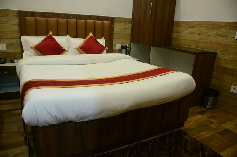 Hotel Vishnu Lok - Best Hotel Near Railway Station Prince Chowk in Dehradun Budget Hotel Family Hotel Economical Hotel
