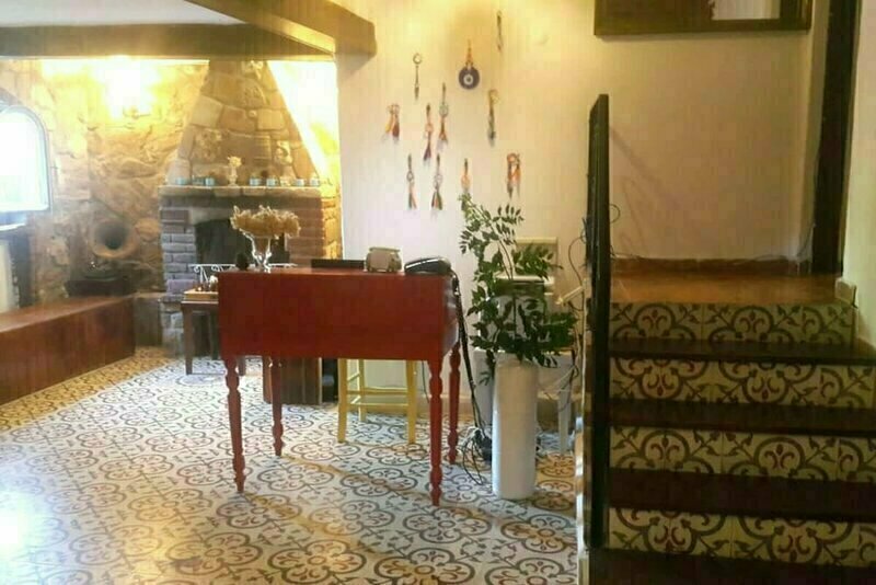 Eflatun Guest House