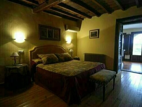 Posada Real La Vadima, Book Hotel  