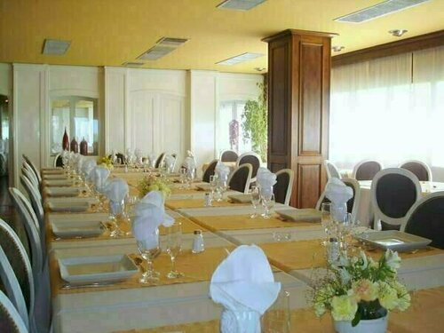 Aguada Hotel, Prenota Hotel Trelew Chubut