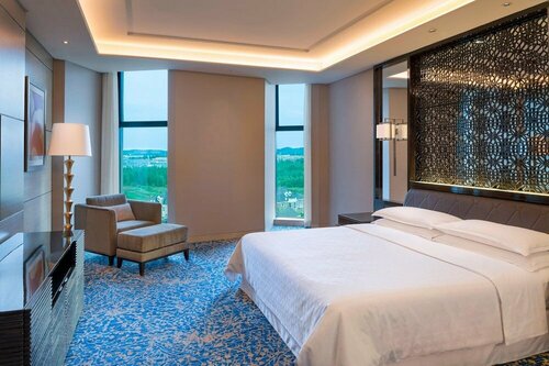 Sheraton Changchun Jingyuetan Hotel, Забронировать Отель Отели Чанчуня с завтраком, Завтраки