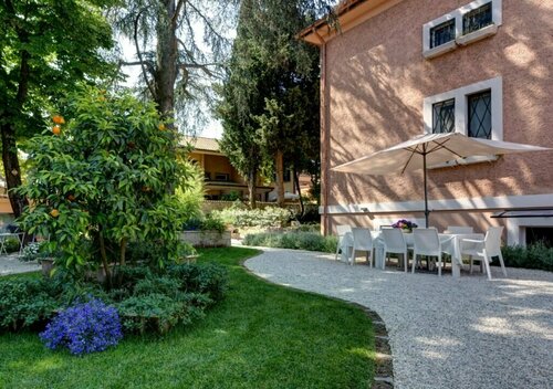 Appia Antica Resort, Boek Resort Hotels in Lazio met parkeren, Parkeren