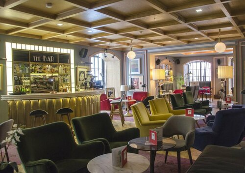 Browns Central Hotel, Забронировать Отель Отели Эстремадура с завтраком, Завтраки