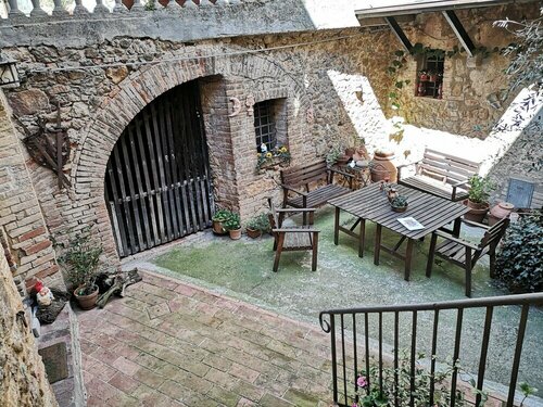 Antico Borgo di Torri, Book Guesthouse Sovicille Val di Merse