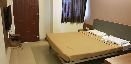 Hotel Bhagwati Lodging, Забронировать Отель Отели штата Махараштры 3 звезды, 3*