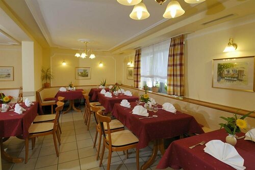 Sport- Und Familiendorf Glocknerhof, Rezervasyon Otel Upper Palatinate Forest otoparklı oteller, Otopark