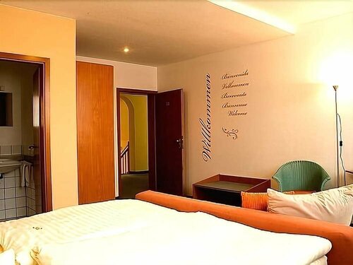 Logis Hotel Stadt Neustadt, Reserva ahora Hotel Hoteles de 3 estrellas en Turingia, 3*