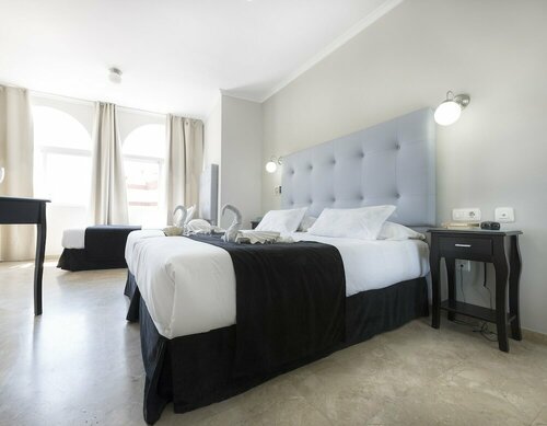Hotel Toboso Chaparil, Забронировать Отель Отели Axarquía с бассейном, Бассейн