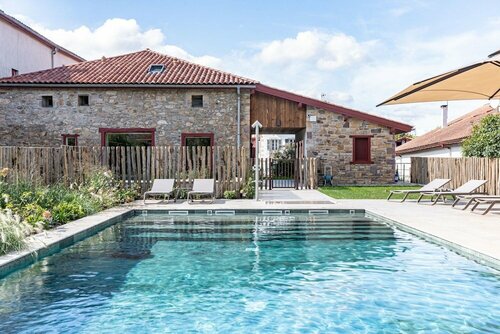 Oppoca- Hotel Restaurant, Забронировать Отель Байонна French Basque Country