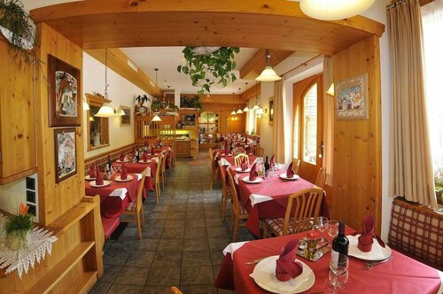 Albergo Nido Verde, Забронировать Отель Ластебассе 