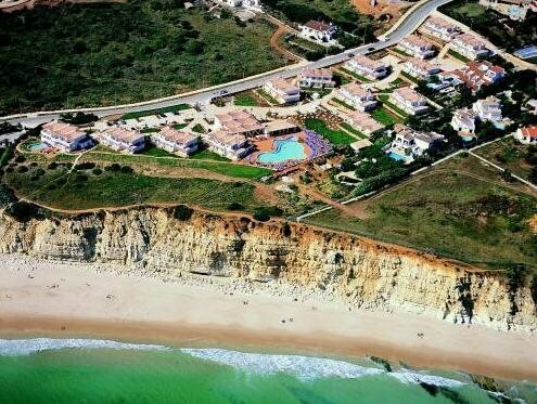 Clube Porto Mós, Забронировать Отель Лагуш 