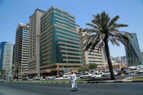 Отель Sharjah Palace Hotel, Забронировать Отель Отели Аль-Кусейс 4 звезды, 4*