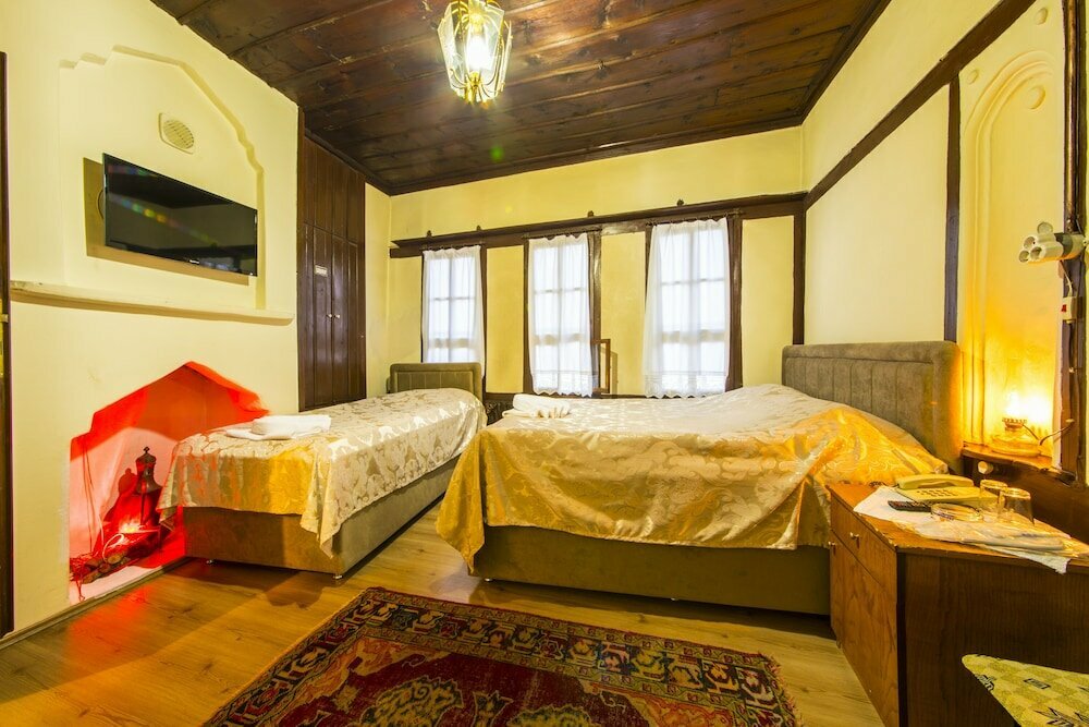 Kadıoğlu 4 Hotel