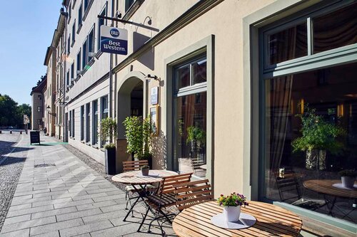 Best Western Stadtpalais Wittenberg, Reservar Hotel Hotéis em Garz com pequeno-almoço, Café da manhã