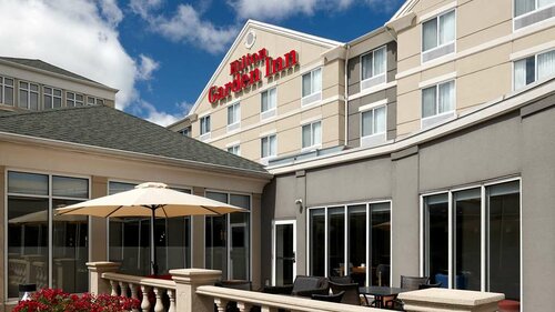 Hilton, Boek Hotel Hobart Indiana