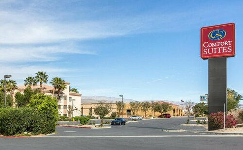 Comfort Suites Palm Desert I-10, Забронировать Отель Палм-Дезерт Coachella Valley