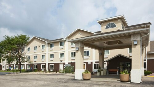 Holiday Inn Express Deforest, an IHG Hotel, Réserver Hôtel Hôtels à De Forest avec parking, Parking