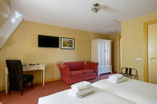 Slot Hotel Schagen, Забронировать Отель Схаген Kop van Noord-Holland